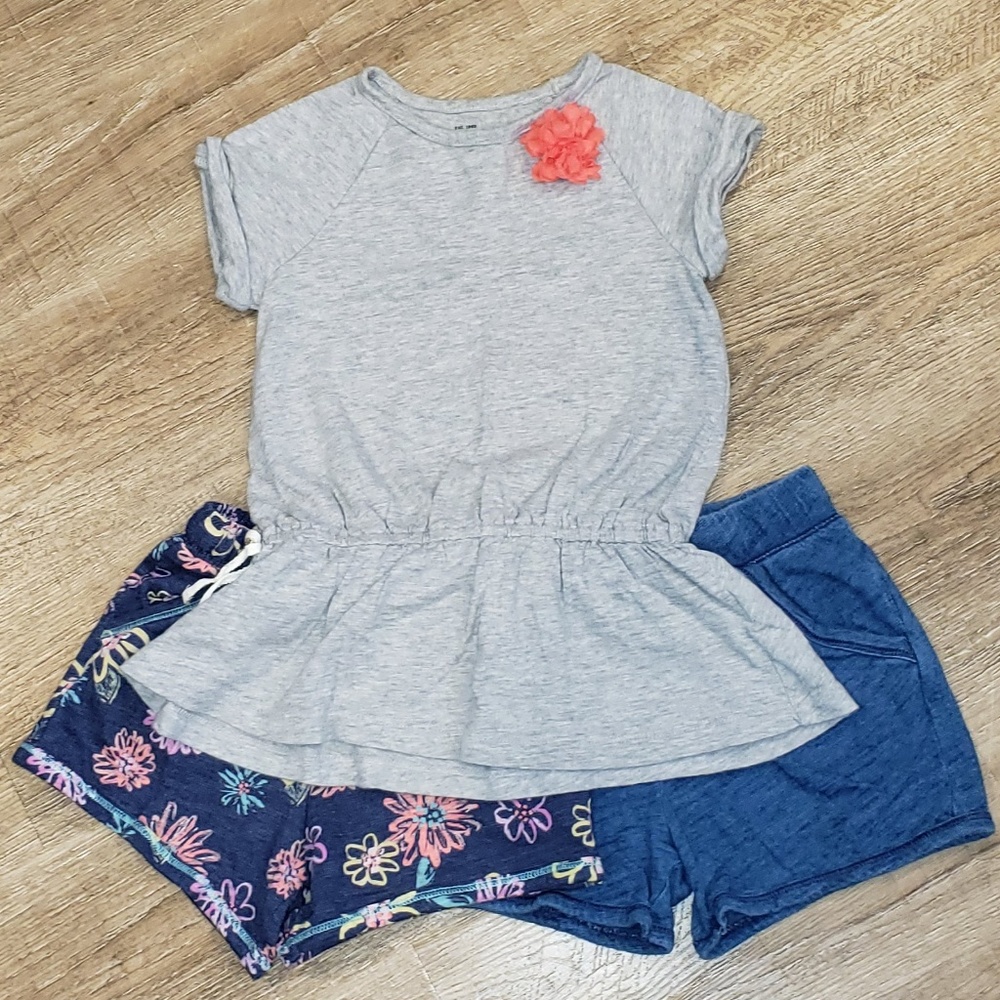 Girls Cat & Jack Shorts & OshKosh Top- Sz. 5T